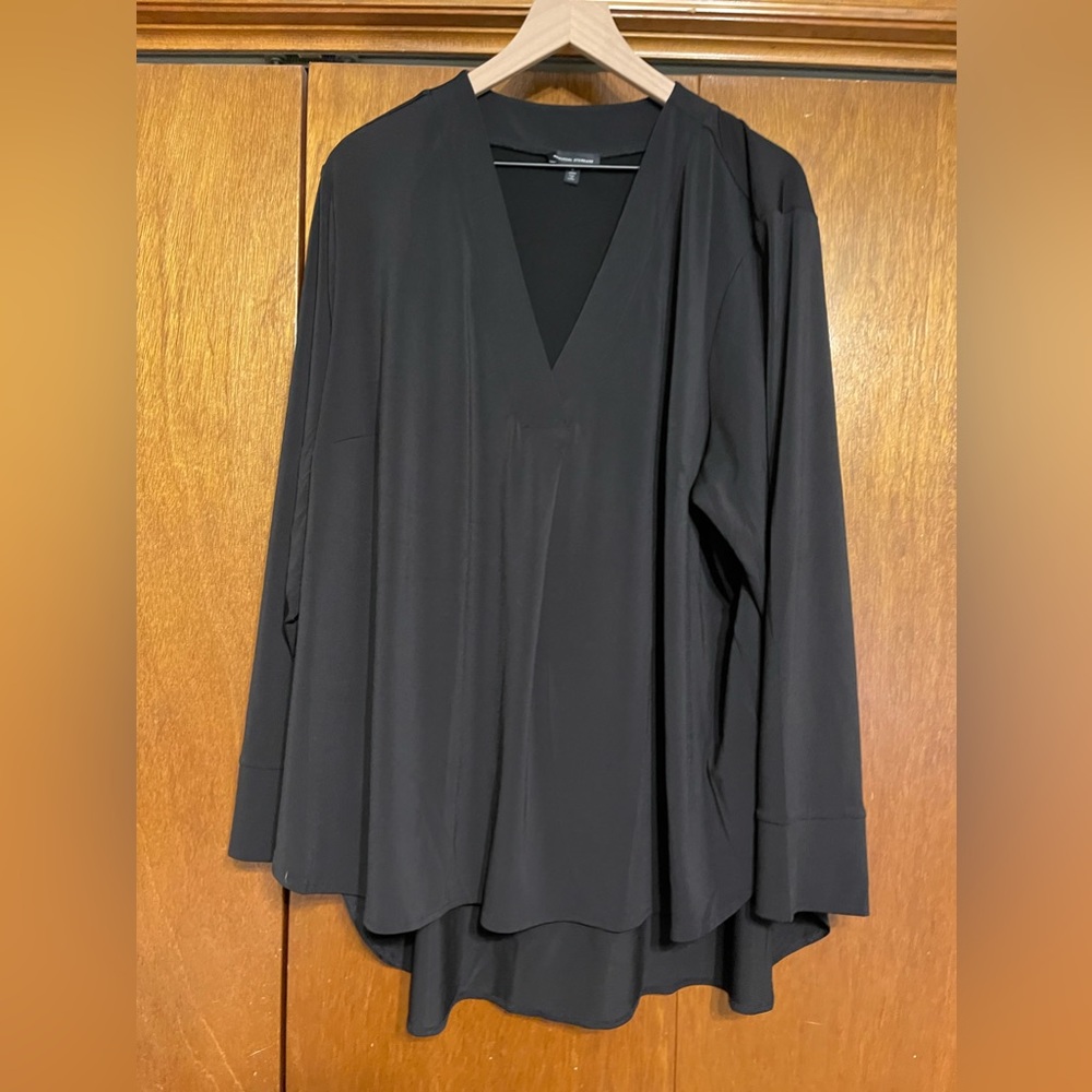 Universal Standard L black v neck tunic